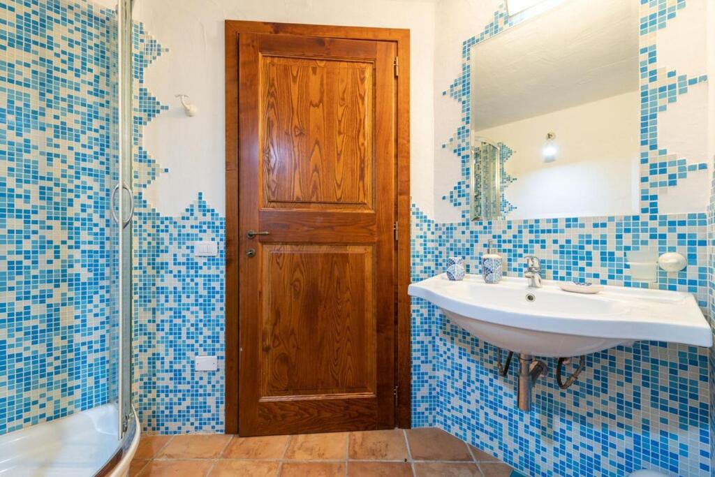 La Marea Villa Chia Luaran gambar