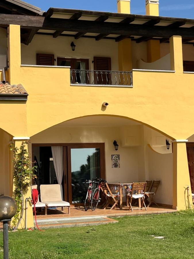 La Marea Villa Chia Luaran gambar