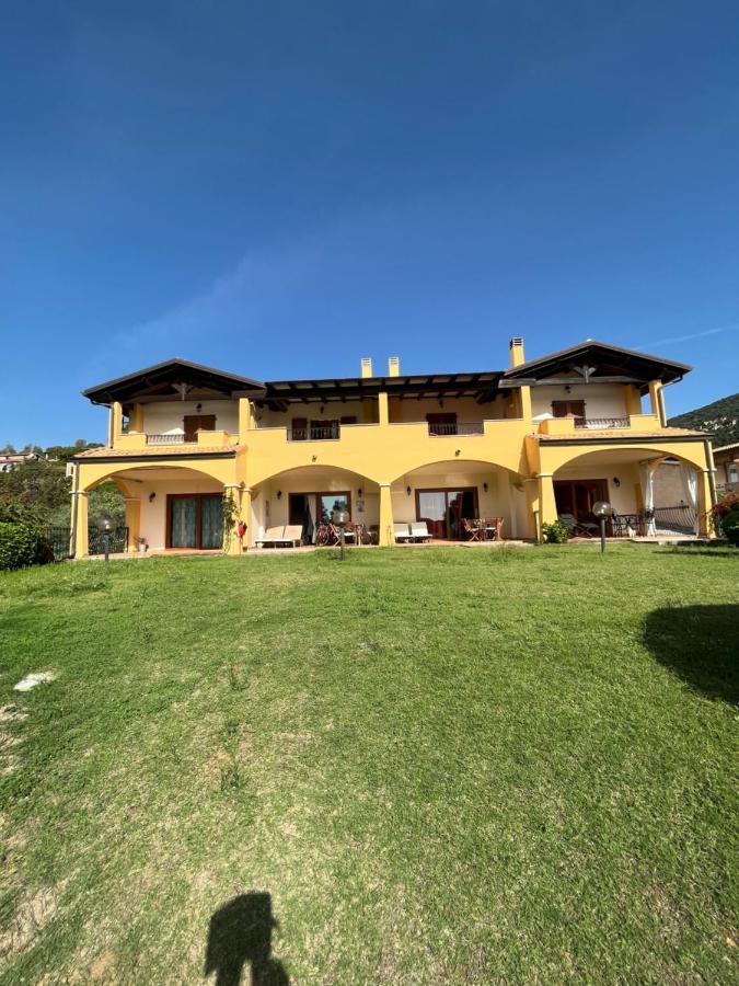 La Marea Villa Chia Luaran gambar