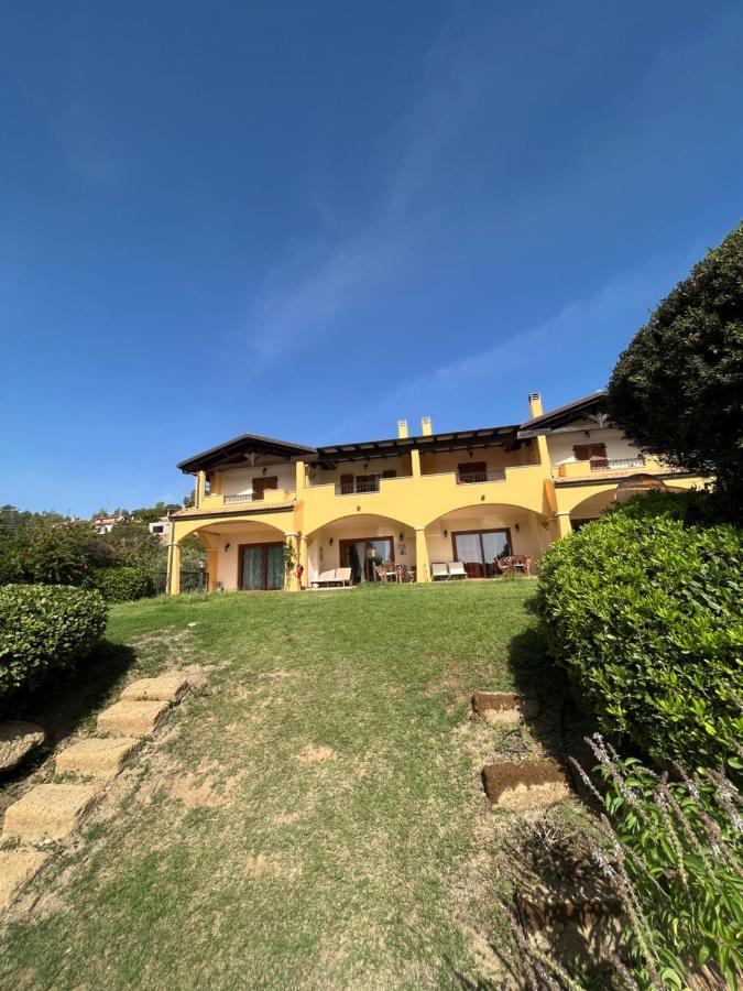 La Marea Villa Chia Luaran gambar