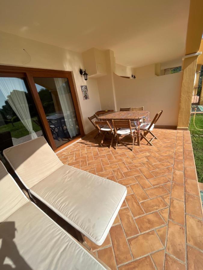 La Marea Villa Chia Luaran gambar
